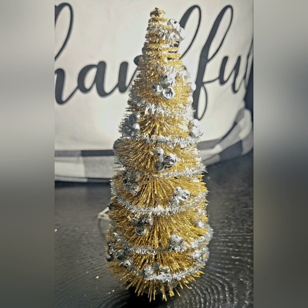 Dollhouse Miniature Christmas Tree